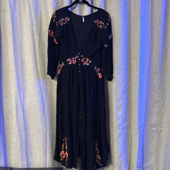 Free People | Dresses | Free People Floral Embroidered Black Dress | Poshmark Free People | Dresses | Free People Floral Embroidered Black Dress | Poshmark